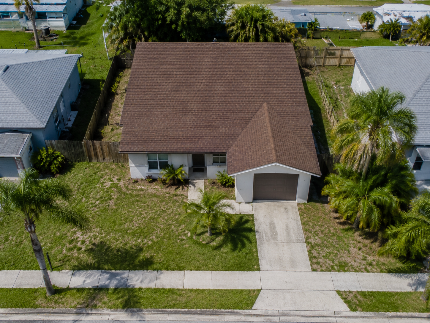 Construction & Remodeling in Brickell — Gold Star Roofing 6